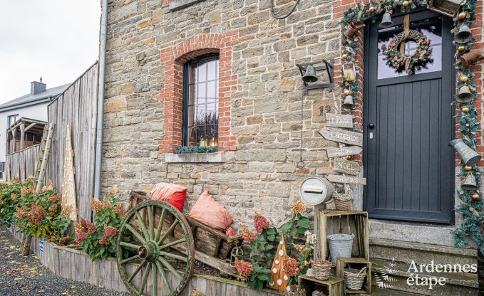 Einzigartiges Ferienhaus f�r 6 Personen in Houffalize, das ganze Jahr �ber in Weihnachtsstimmung!