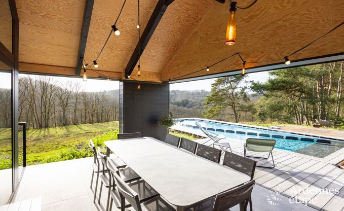 Abgelegenes Ferienhaus mit Pool in Houyet, Ardennen