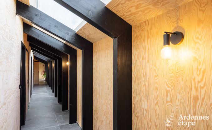 Abgelegenes Ferienhaus mit Pool in Houyet, Ardennen