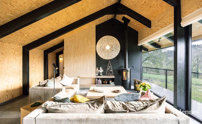 Abgelegenes Ferienhaus mit Pool in Houyet, Ardennen