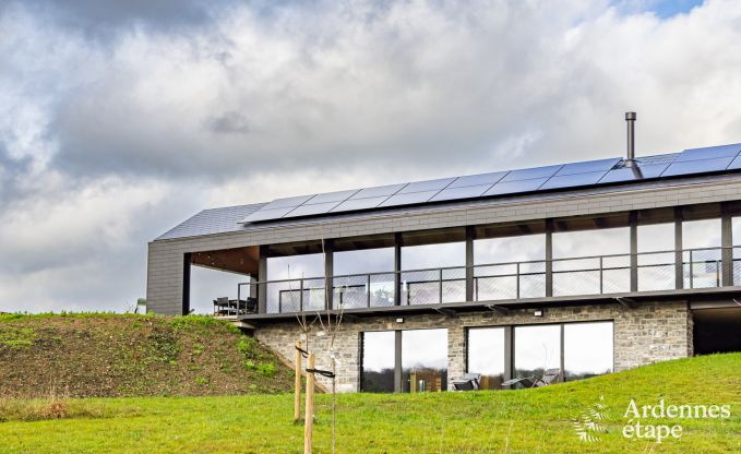 Abgelegenes Ferienhaus mit Pool in Houyet, Ardennen