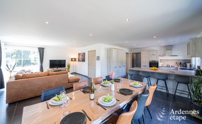 Ferienhaus f�r 9 Personen in Wanlin mit 4 Schlafzimmern und eingez�untem Garten