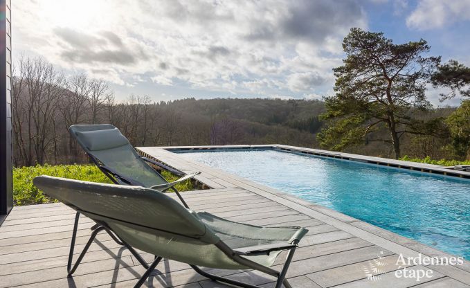 Abgelegenes Ferienhaus mit Pool in Houyet, Ardennen