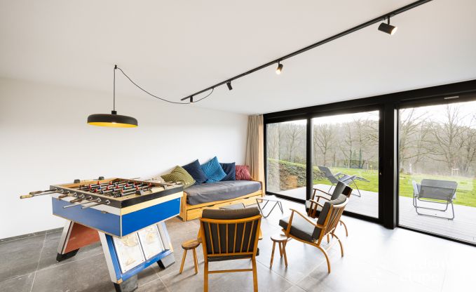 Abgelegenes Ferienhaus mit Pool in Houyet, Ardennen