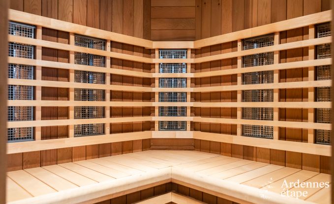 Luxusferienhaus in Jalhay fr 12 Personen mit Whirlpool, Spielzimmer und privatem Garten