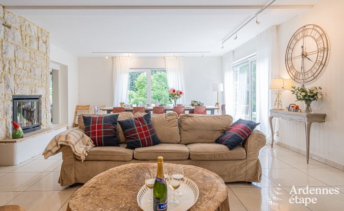 Gemtliche Villa in Jalhay fr 12/14 Personen in den Ardennen