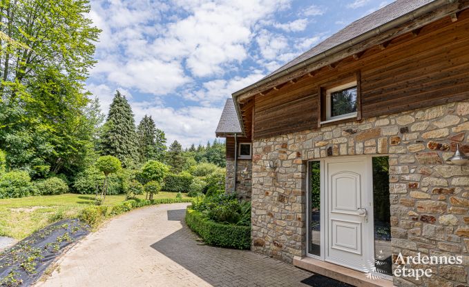 Gemtliche Villa in Jalhay fr 12/14 Personen in den Ardennen