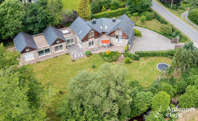 Gemtliche Villa in Jalhay fr 12/14 Personen in den Ardennen