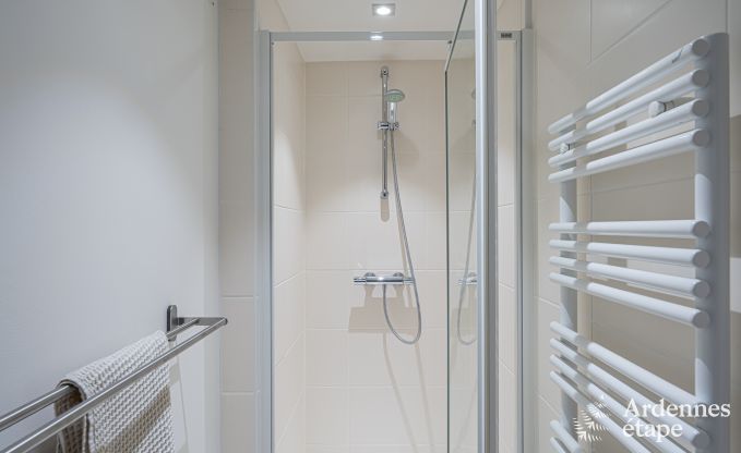 Hundefreundliches Chalet in La Roche-en-Ardenne, ideal fr Familien