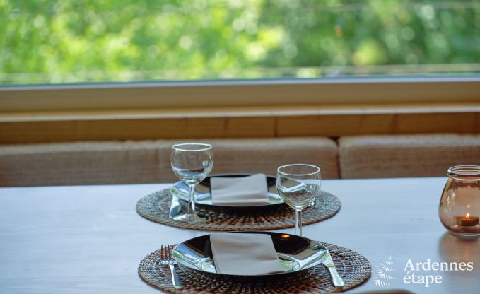 Ger�umiges Chalet am Wasser f�r 6 Personen mit Holzofen, Grill und privater Terrasse in La Roche-en-Ardenne