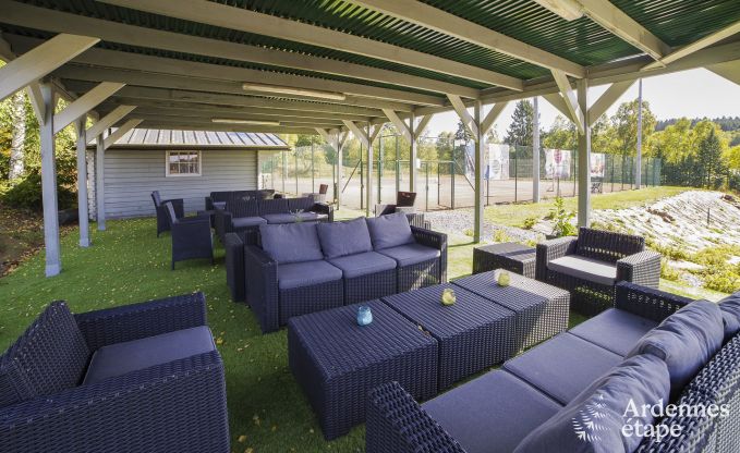 Ferienhaus in L�glise, Ardennen, 32 Personen, gro�er privater Garten, Sportanlagen, Spa, Spielzimmer, optimaler Komfort