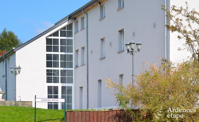 Ferienhaus in L�glise, Ardennen, 32 Personen, gro�er privater Garten, Sportanlagen, Spa, Spielzimmer, optimaler Komfort