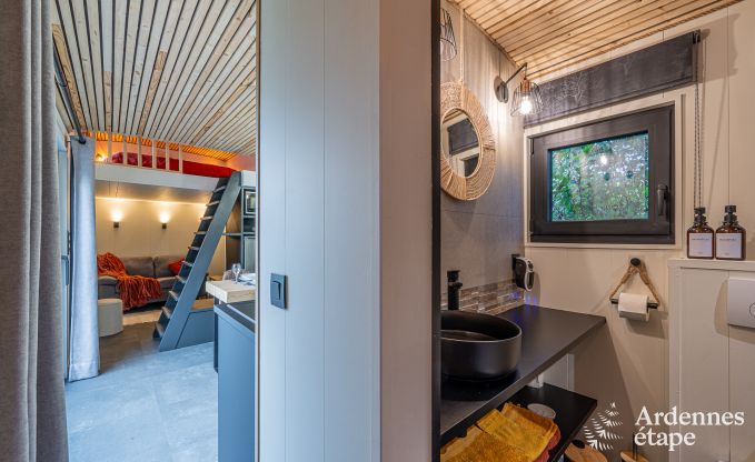 Charmantes Tiny House fr 4 Personen in Lglise mit Kochnische, Holzofen und Privatgarten