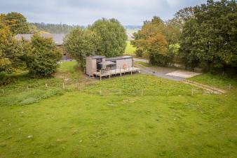 Tiny house fr 4 Personen in Lglise, gemtlicher Aufenthalt, Kochnische, Holzofen, Privatterrasse, Natur