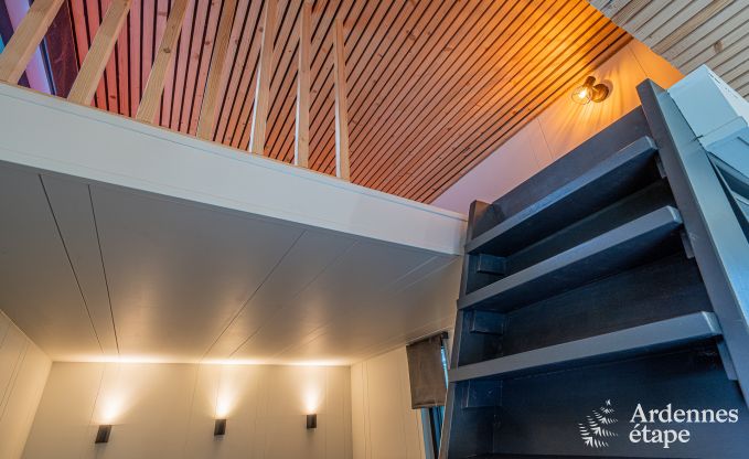 Charmantes Tiny House f�r 4 Personen in L�glise mit Kochnische, Holzofen und Privatgarten