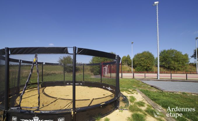 Ferienhaus in L�glise, Ardennen, 32 Personen, gro�er privater Garten, Sportanlagen, Spa, Spielzimmer, optimaler Komfort