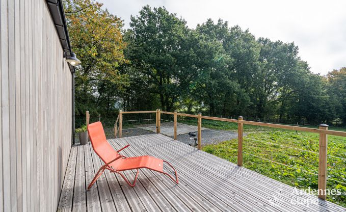 Charmantes Tiny House fr 4 Personen in Lglise mit Kochnische, Holzofen und Privatgarten
