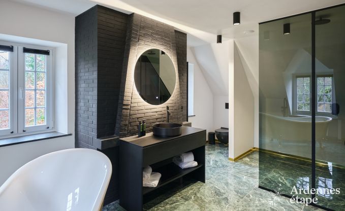 Schloss in Libin: eleganter Aufenthalt f�r 40 Personen mit umfangreichen Annehmlichkeiten