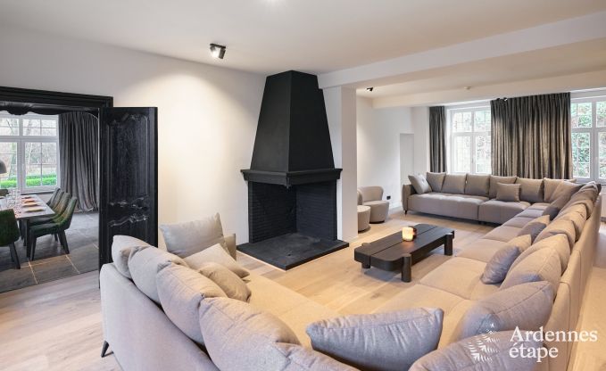 Schloss in Libin: eleganter Aufenthalt f�r 40 Personen mit umfangreichen Annehmlichkeiten