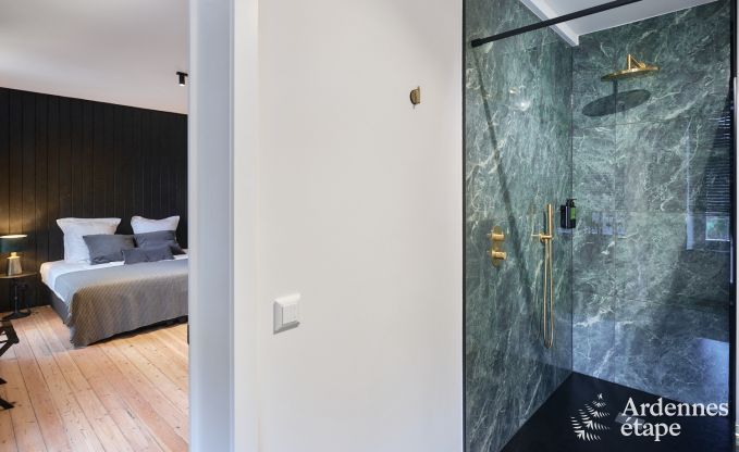 Schloss in Libin: eleganter Aufenthalt f�r 40 Personen mit umfangreichen Annehmlichkeiten