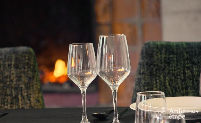 Schloss in Libin: eleganter Aufenthalt fr 40 Personen mit umfangreichen Annehmlichkeiten