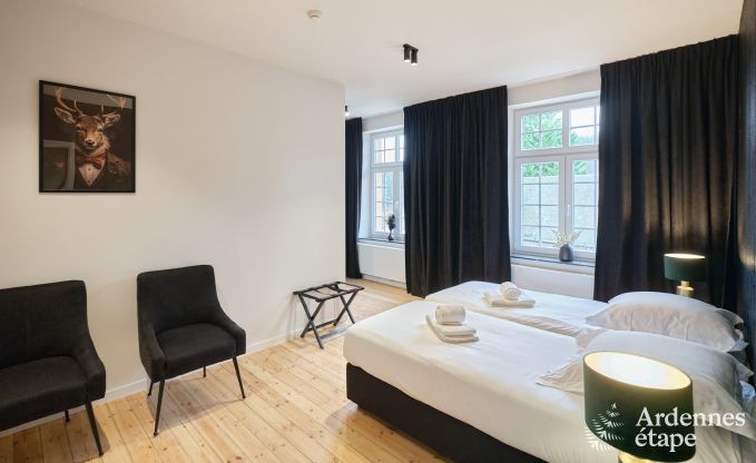 Schloss in Libin: eleganter Aufenthalt fr 40 Personen mit umfangreichen Annehmlichkeiten