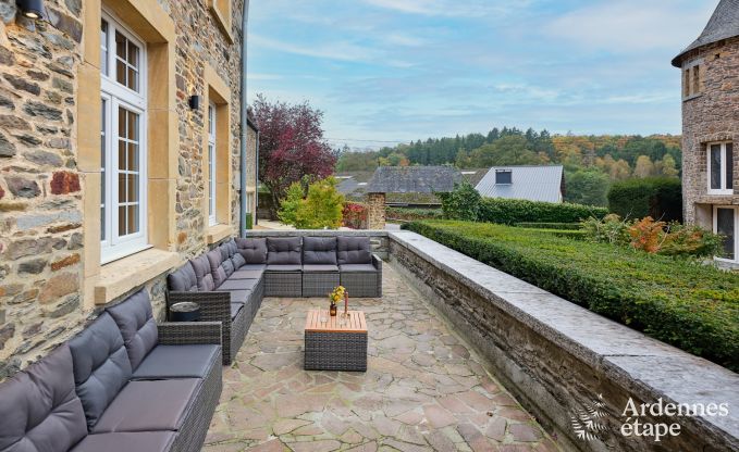 Schloss in Libin: eleganter Aufenthalt fr 40 Personen mit umfangreichen Annehmlichkeiten