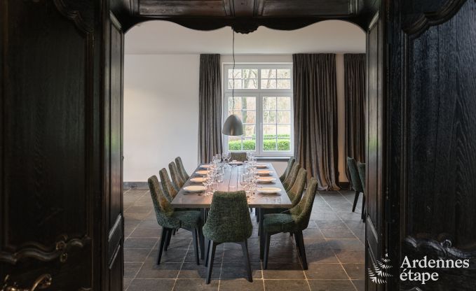 Schloss in Libin: eleganter Aufenthalt fr 40 Personen mit umfangreichen Annehmlichkeiten