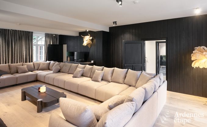 Schloss in Libin: eleganter Aufenthalt f�r 40 Personen mit umfangreichen Annehmlichkeiten