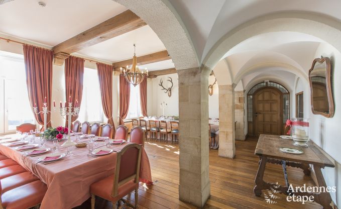Schloss Libramont-Chevigny 22 Pers. Ardennen Wellness