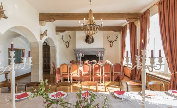 Schloss Libramont-Chevigny 48 Pers. Ardennen Wellness