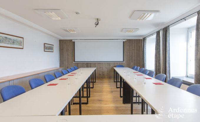 Schloss Libramont-Chevigny 22 Pers. Ardennen Wellness