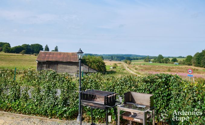 Ger�umiges Ferienhaus in Libramont f�r 22 Personen mit 9 Schlafzimmern, 8 Badezimmern, Jacuzzi, Sauna, Spielzimmer und Privatgarten