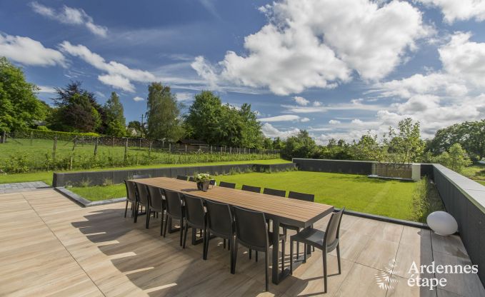 Ferienhaus f�r 15 Personen in Libramont mit Hallenbad, Sauna und privatem Garten am Wasser