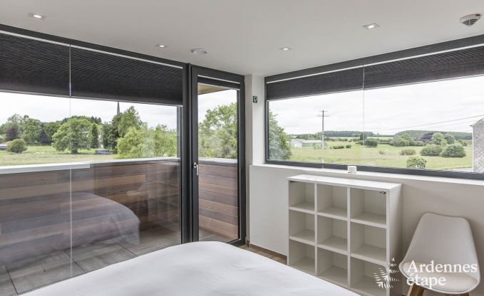 Ferienhaus f�r 15 Personen in Libramont mit Hallenbad, Sauna und privatem Garten am Wasser