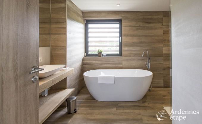 Ferienhaus f�r 15 Personen in Libramont mit Hallenbad, Sauna und privatem Garten am Wasser