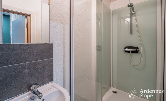 Verweilen Sie in einem charmanten Ferienhaus in Limburg in der Ardennen: Komfort f�r 6-8 Personen und vielf�ltige Aktivit�ten in der N�he