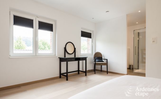 Ferienhaus Limbourg 18 Pers. Ardennen Schwimmbad Wellness Behinderten gerecht