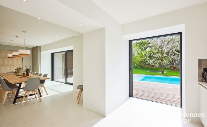 Komfortable Ferienvilla f�r 14 in Limburg, Ardennen