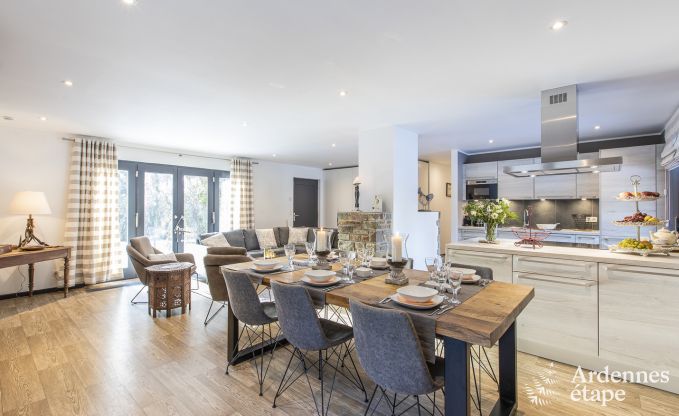 Ferienhaus in Malmedy, Ardennen, 3 Schlafzimmer, 3 Badezimmer, Babyausstattung, Terrasse, privater Garten, gesicherter Fahrradunterstand