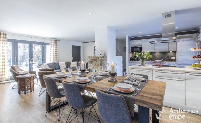 Ferienhaus in Malmedy, Ardennen, 3 Schlafzimmer, 3 Badezimmer, Babyausstattung, Terrasse, privater Garten, gesicherter Fahrradunterstand