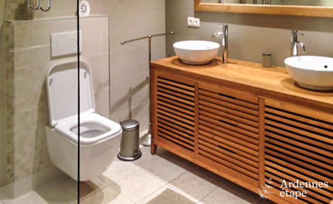 Gerumiges Ferienhaus fr 8 Personen in Malmedy mit 4 Schlafzimmern, Sauna, Kamin und Privatgarten