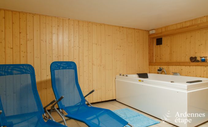 Sehr gut ausgestattetes Ferienhaus mit Wellness für 12 Pers. in Malmedy