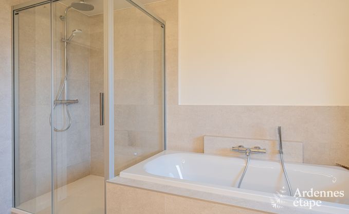 Familienfreundliches Ferienhaus in Malmedy f�r 14 Personen mit Ofen, Billard und gro�em Privatgarten