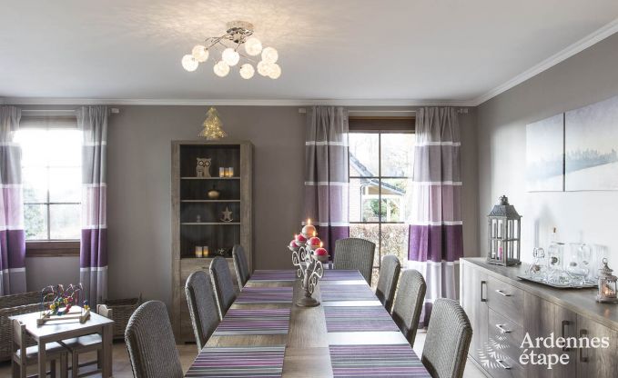 Ferienhaus mit Sauna, Whirlpool, Spielen und sch�ner Aussicht auf die H�gel von Malmedy. 6/8 Pers. Ardennen