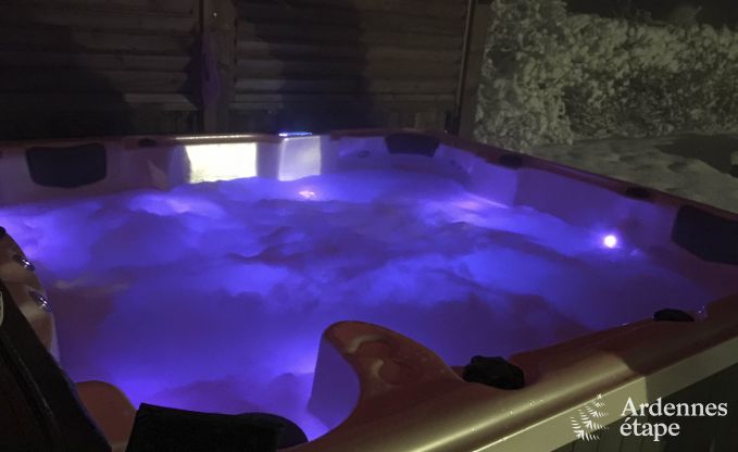 Ferienhaus mit Sauna, Whirlpool, Spielen und sch�ner Aussicht auf die H�gel von Malmedy. 6/8 Pers. Ardennen