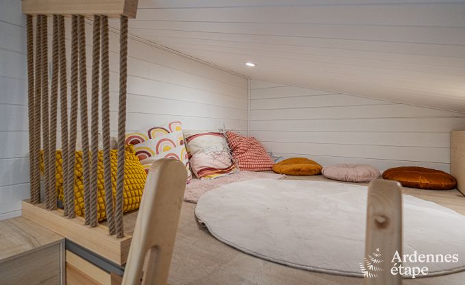 Tiny House f�r 6 Personen (max. 4 Erwachsene) mit 3 Schlafzimmern, Whirlpool, Spielplatz und Grill in der N�he von Malmedy