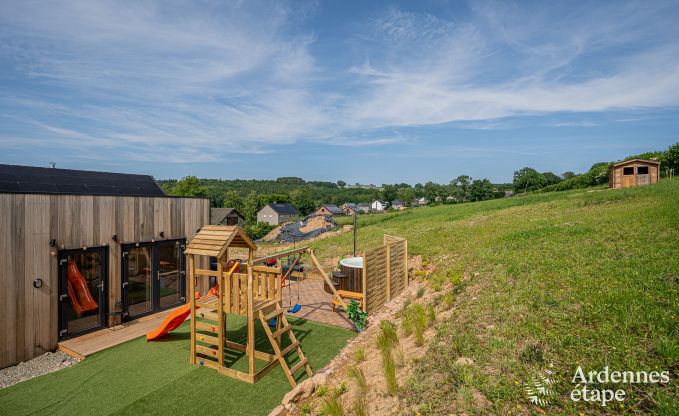 Tiny House f�r 6 Personen (max. 4 Erwachsene) mit 3 Schlafzimmern, Whirlpool, Spielplatz und Grill in der N�he von Malmedy