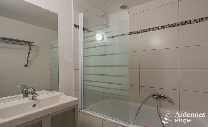 Ger�umiges Ferienhaus in Manhay f�r 15 Personen mit modernen Einrichtungen in den Ardennen