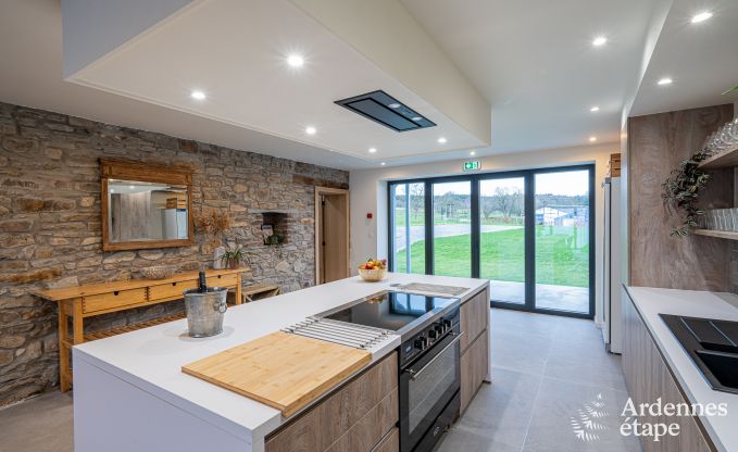 Ger�umiges Ferienhaus in Manhay f�r 15 Personen mit modernen Einrichtungen in den Ardennen